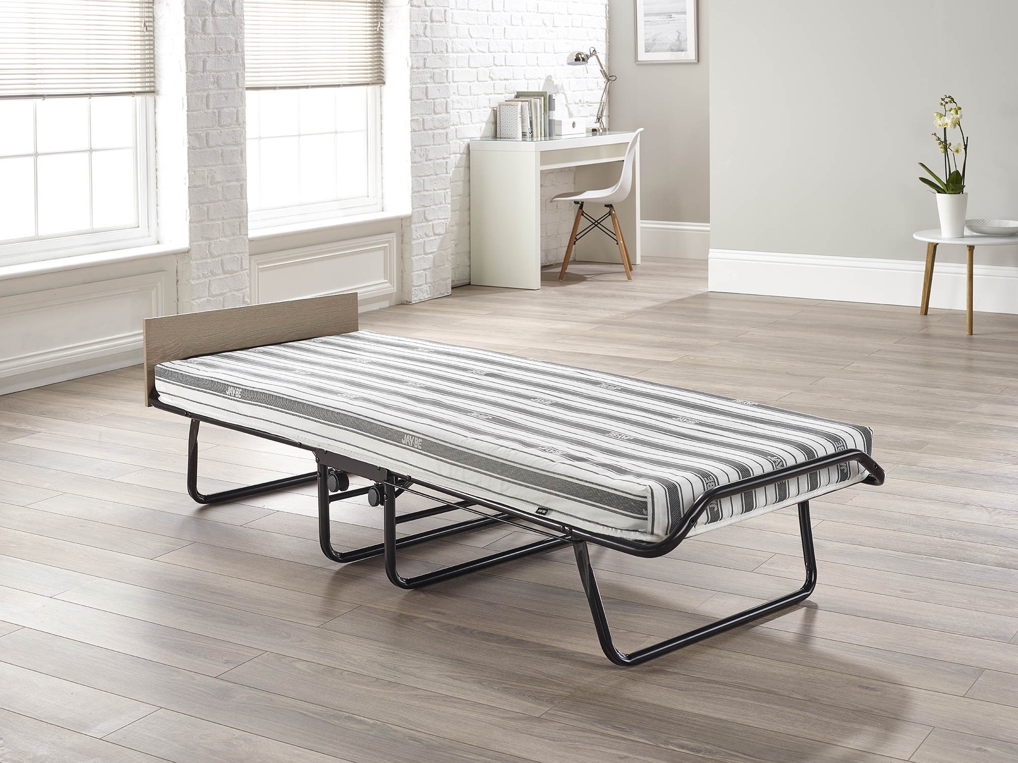 Cot double hotsell bed size