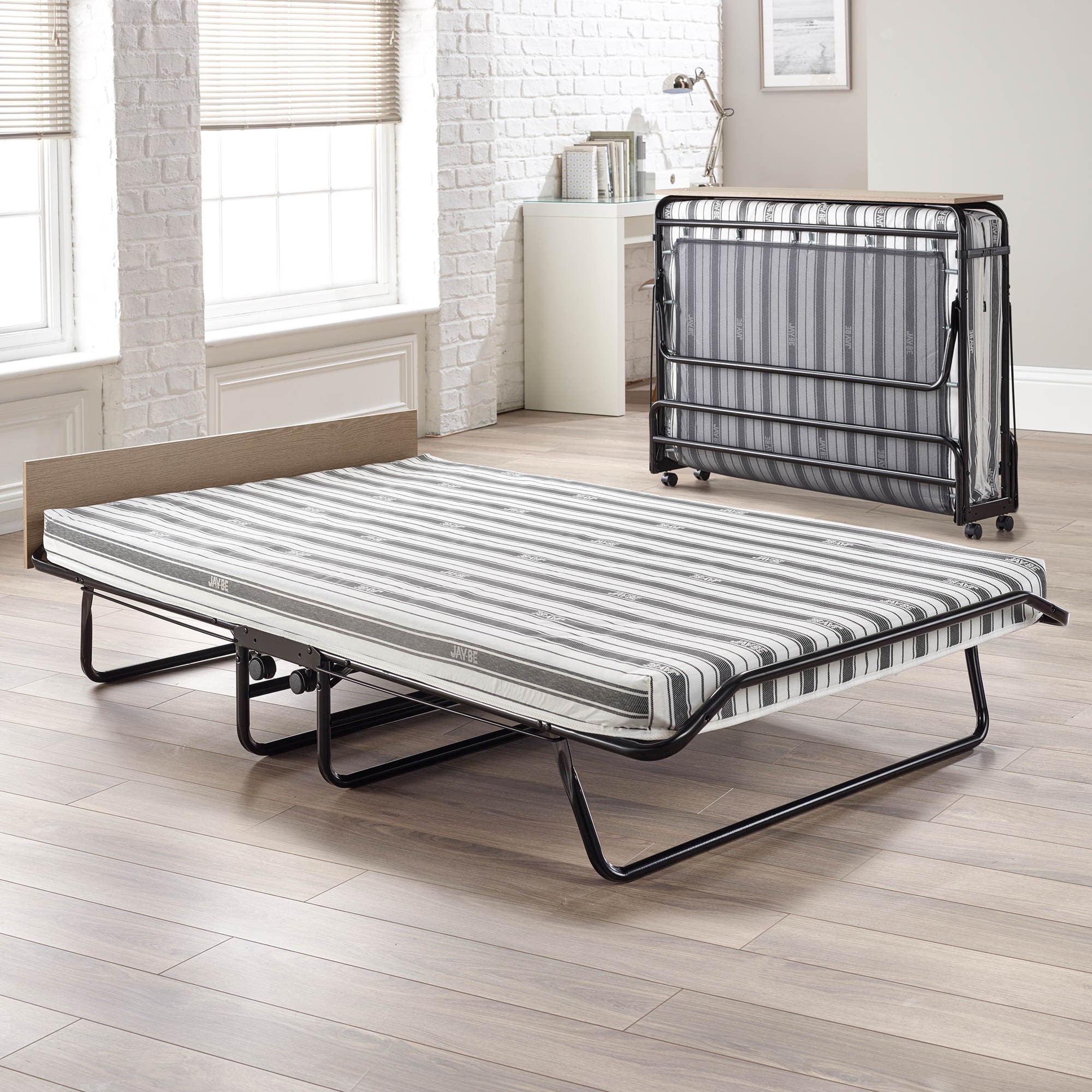 Double guest 2025 bed fold away